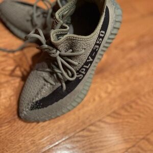 Yeezy 350 boost